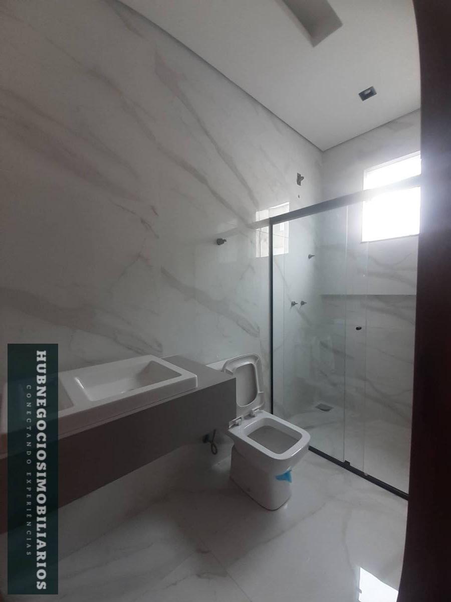 Casa à venda com 4 quartos, 240m² - Foto 12